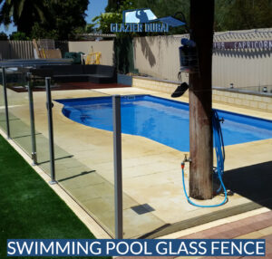 Swimming pool glass fence
